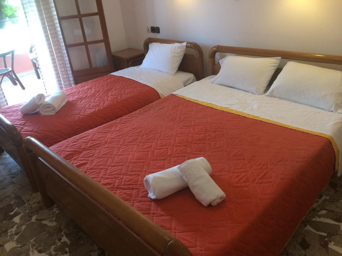 Regina Nina Hotell Vasilátika Exteriör bild